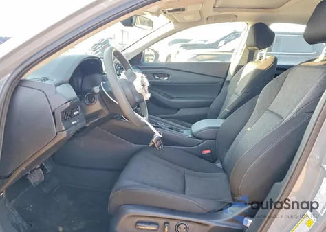 2025 Honda Accord Se from USA, damaged, VIN 1HGCY1F45SA045374